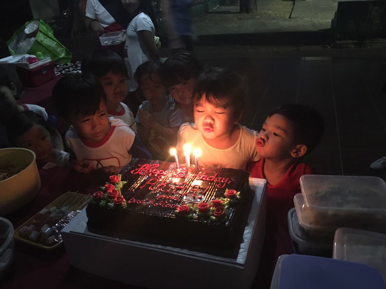 birthday_candle_blowing